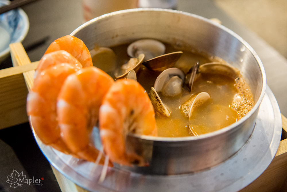 高雄鼓山-早頓小室tsa-tng room-聽黑膠音樂品嘗舊時代的憧憬