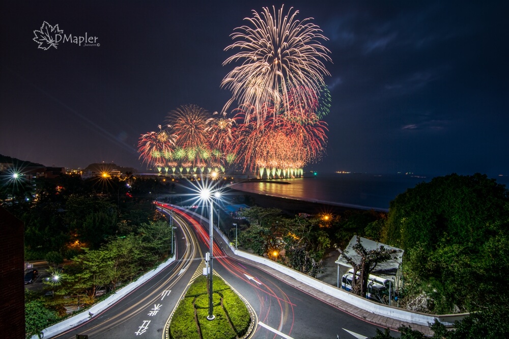 高雄鼓山｜2017高雄西子灣大港煙火(錯過了明年可能不會再有)