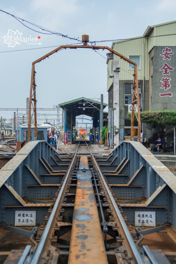 彰化|扇形車庫|全台僅存火車頭旅館鐵道迷必逛古蹟