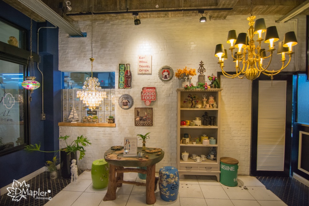 Café AL-咖啡阿拉丁神燈|傢具×燈飾×美食之超浮誇網美集散地