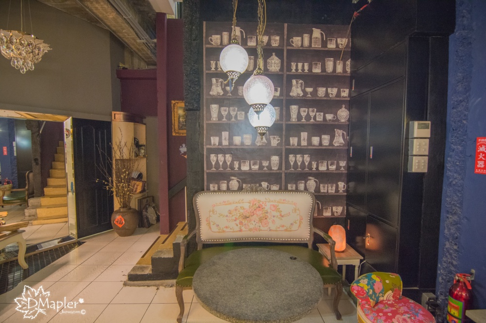 Café AL-咖啡阿拉丁神燈|傢具×燈飾×美食之超浮誇網美集散地