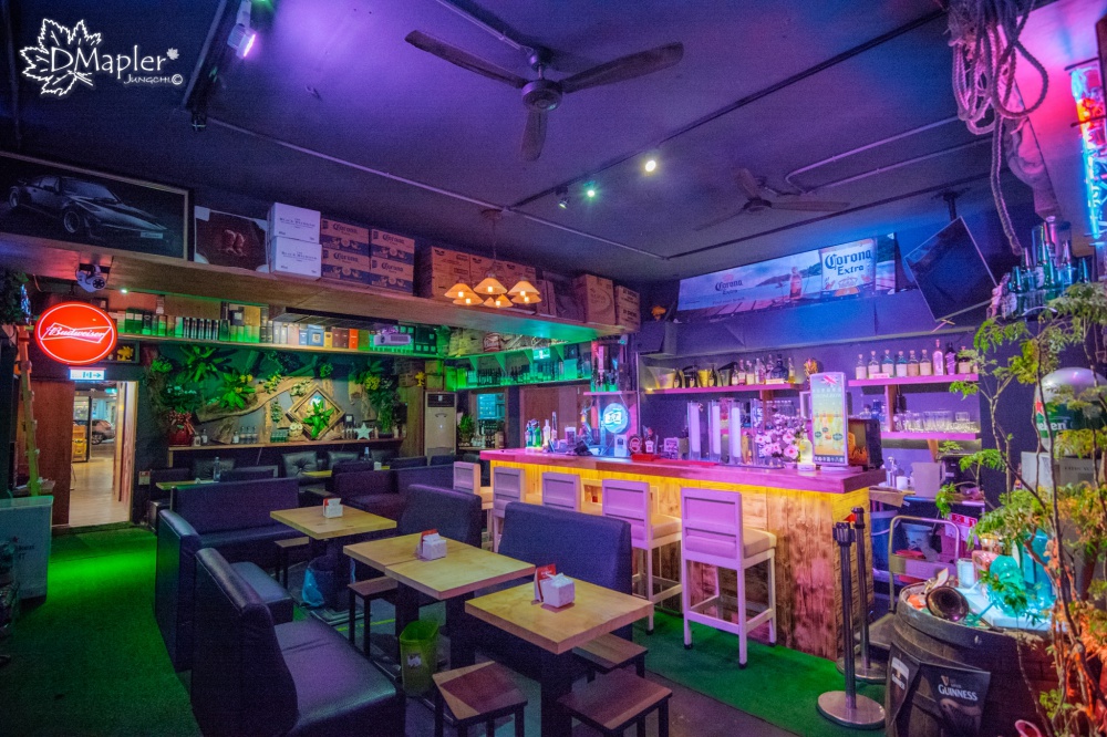 德州小騎士炸雞(六合店)-Lounge Bar風格速食店回味記憶中的美味炸雞