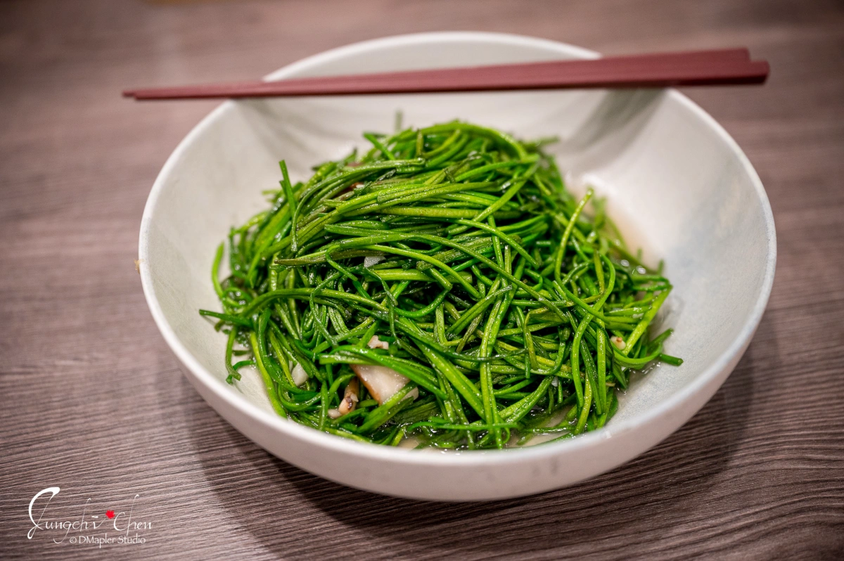 十二月 粥品 • 茶飲 • 私房菜 - 清炒野水蓮