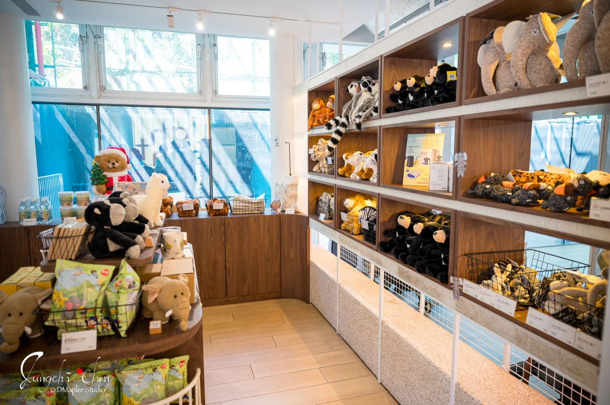 光室咖啡 Light Is Café