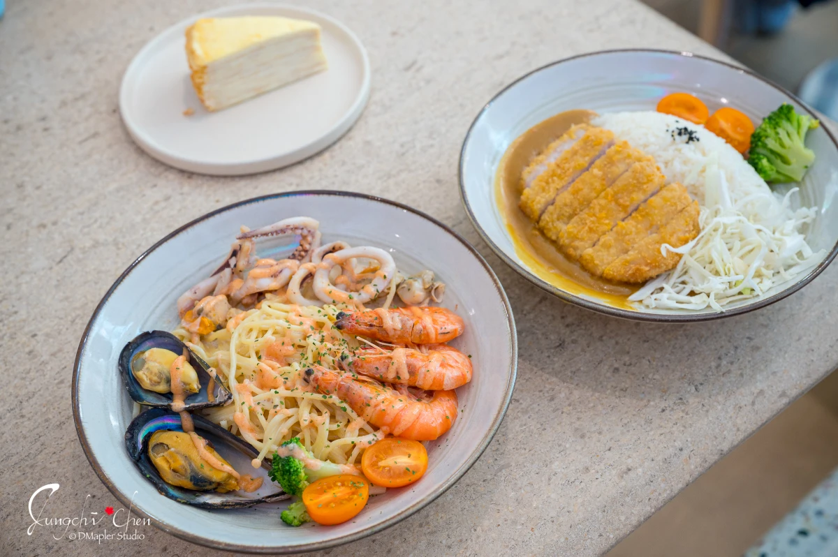 光室咖啡 Light Is Café