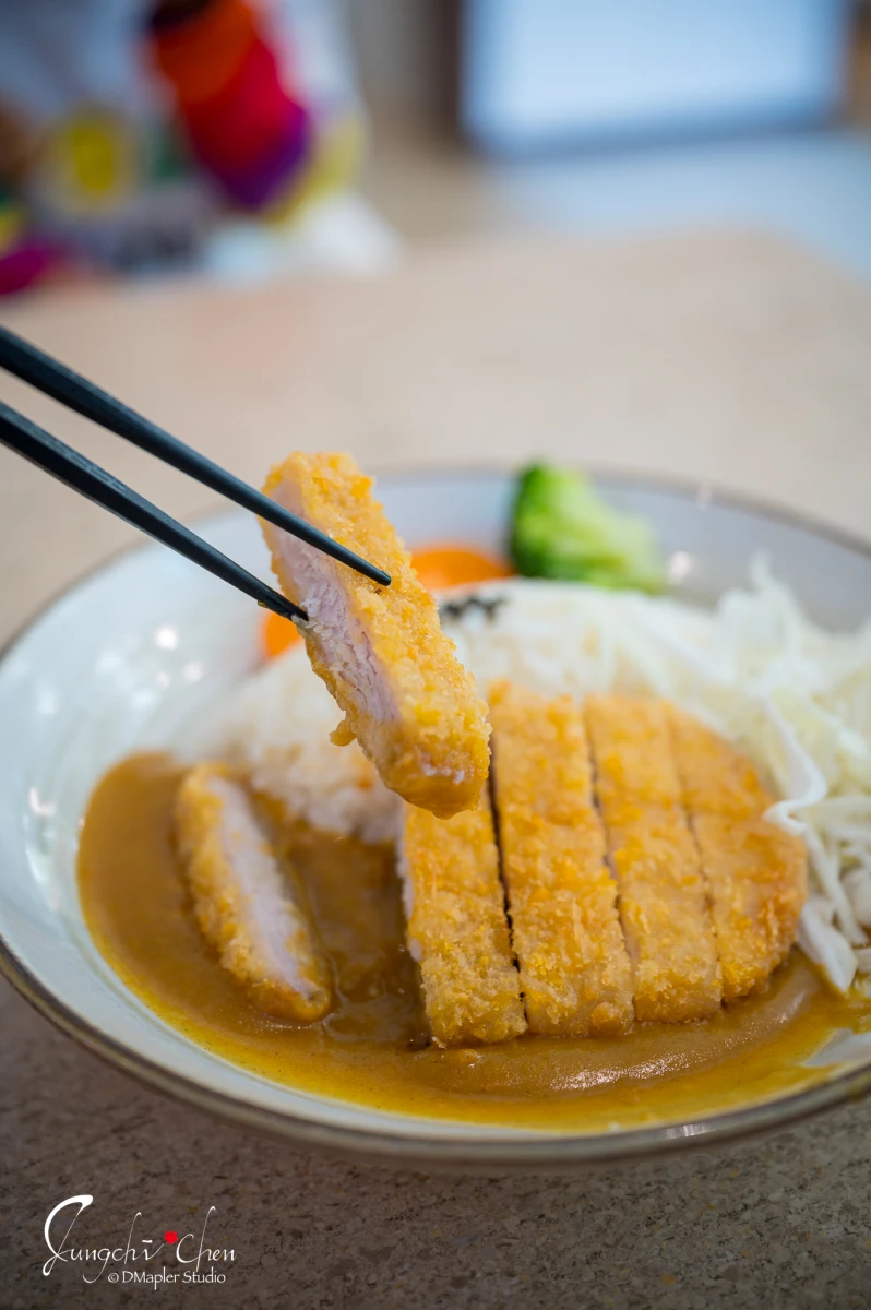 光室咖啡 Light Is Café