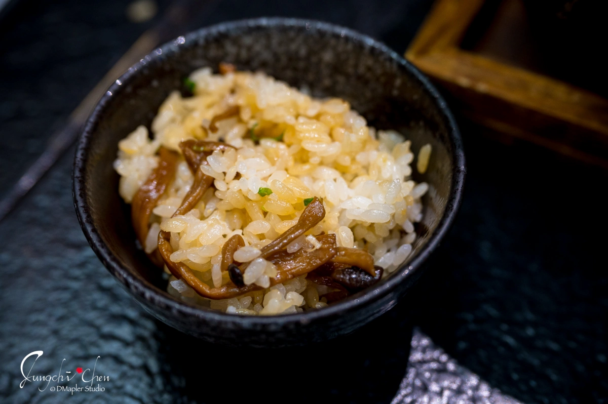 藝奇和牛岩板燒日本料理